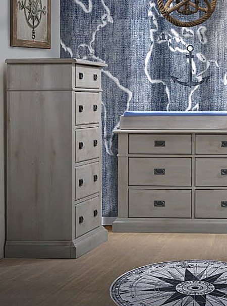 Natart Cortina 5 Drawer Dresser in Grey Chalet