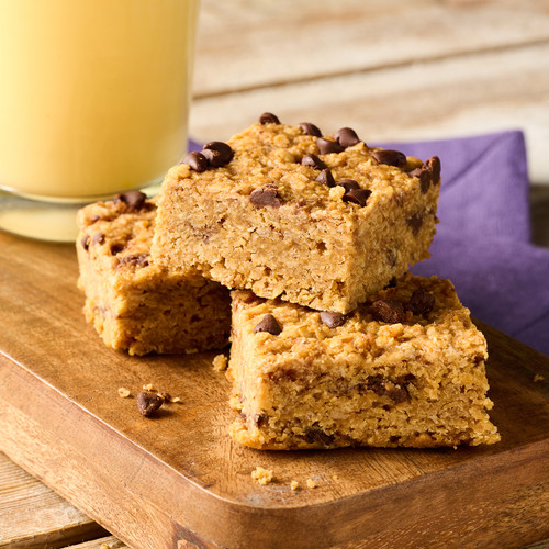 Baked for Sharing Chocolate Chip Flapjack Baked for Sharing Chocolate Chip Flapjack