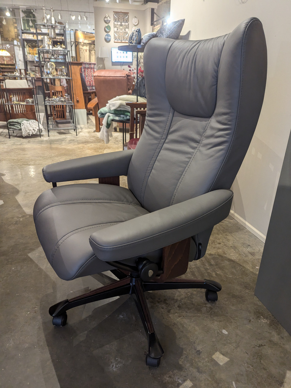 Beryth Leather Office Chair No Arms BERYTH Home Excellent Office
