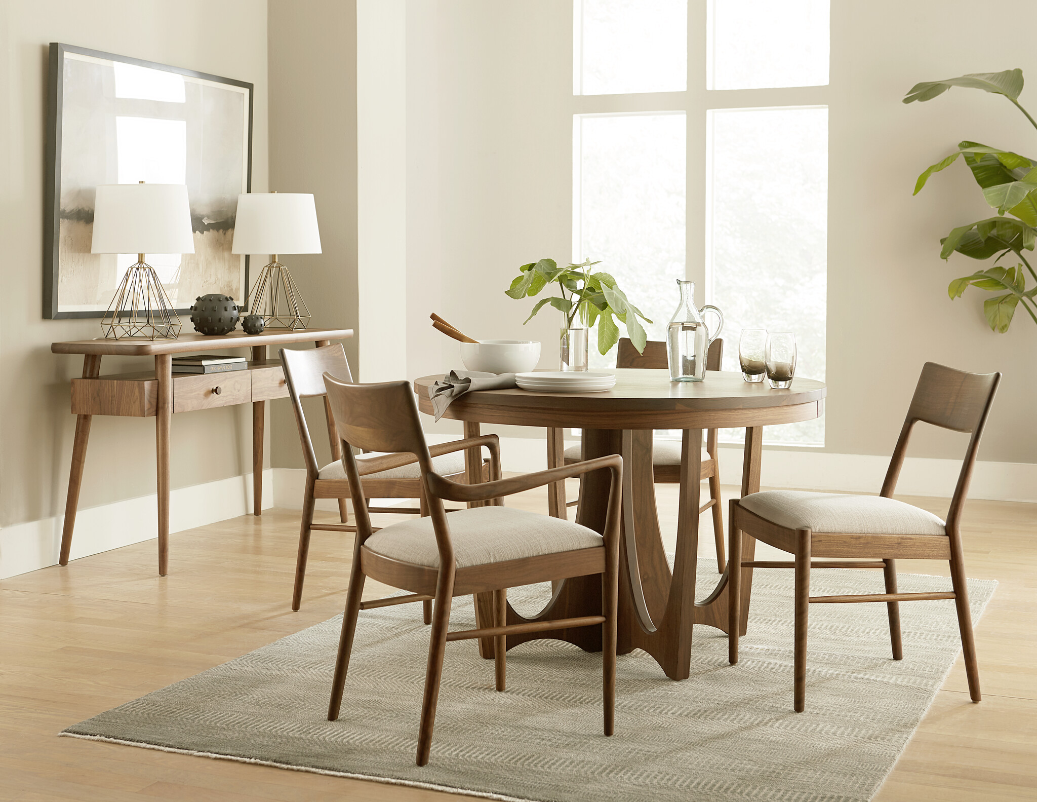 Stickley Furniture Dining Tables: American Craft, Lasting Beauty