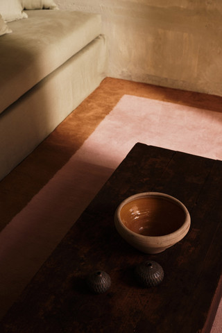Border Mohair Rose Quartz by The Rug Company - closeup incidental Border Mohair Rose Quartz by The Rug Company - closeup incidental