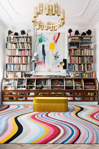 Modern Swirl by Paul Smith  - Close-up