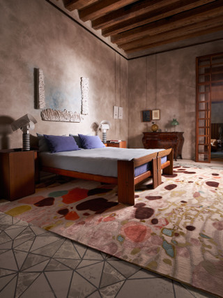 Oyster by Chihuly - roomset image