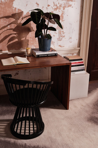 Tama Storm by The Rug Company - detail shot