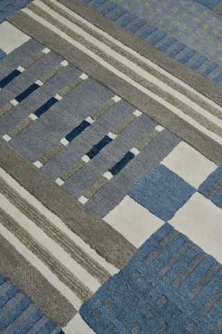 Takt Indigo by Paul Smith - closeup