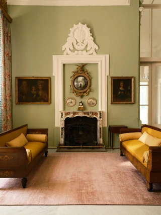 The Rug Company Vara rug, Clay colourway, handloomed silk-wool blend, in a designer interior