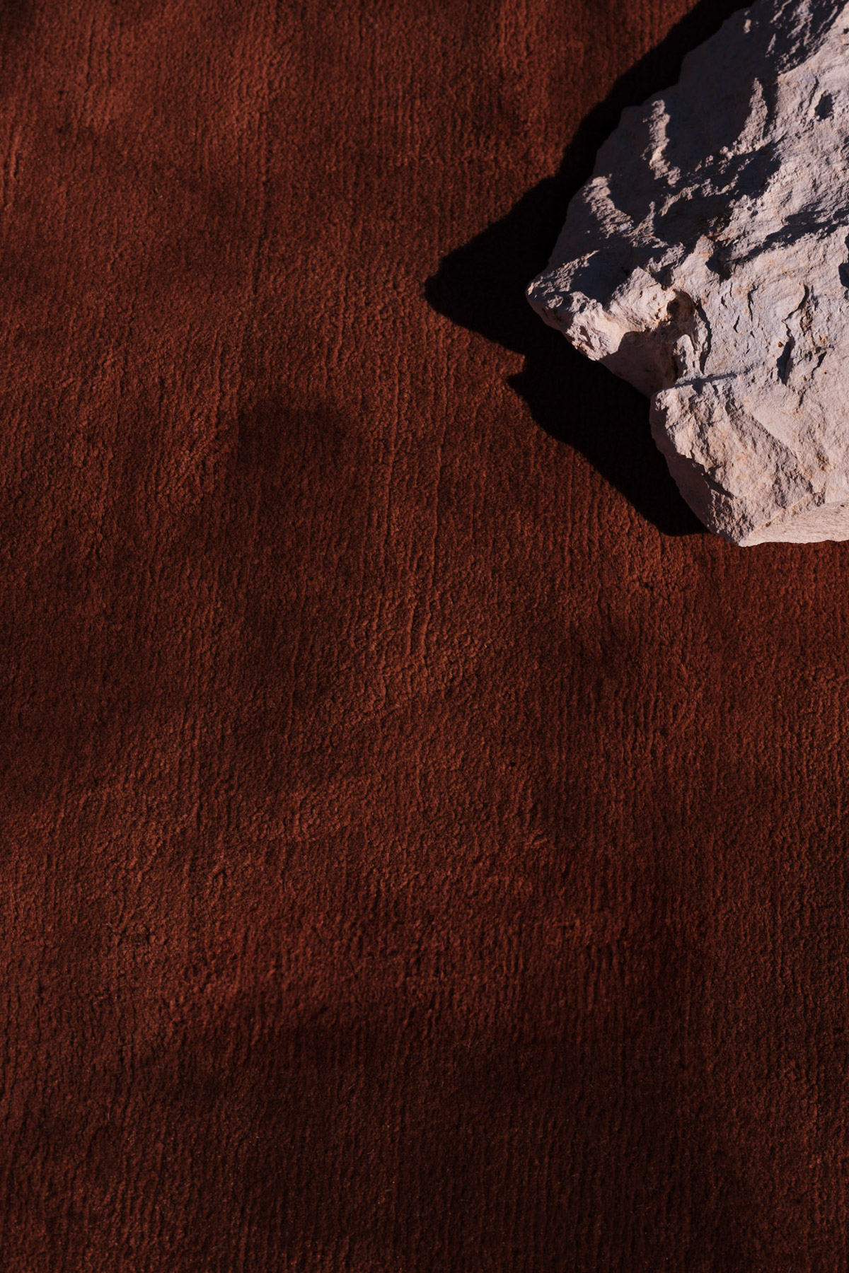 Russet Handloom Cashmere Blend Low Pile - flatshot [ROOMVO]