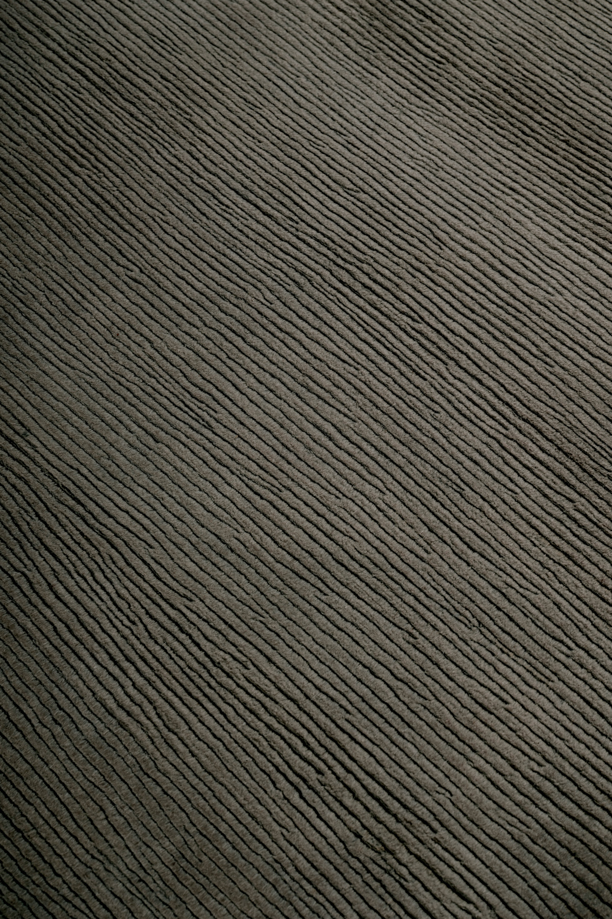 Mohair Ripple Slate by The Rug Company - close-up image