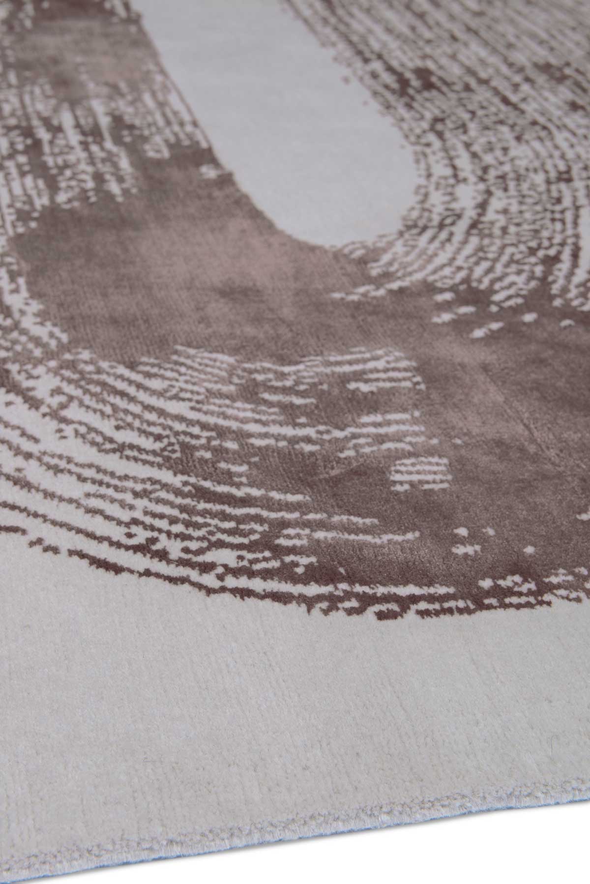 Ramble Fig by The Rug Company - sidepile image
[ROOMVO]