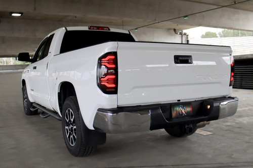 Alpharex 14-21 Toyota Tundra Luxx-Series Led Tail Lights - Black/Red   Alpharex 14-21 Toyota Tundra Luxx-Series Led Tail Lights - Black/Red