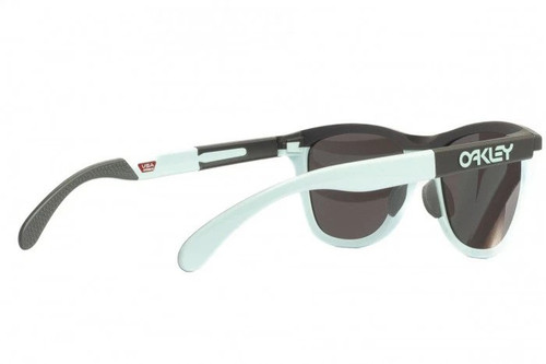 Oakley Frogskins Sunglasses Matte Carbon/Blue Prizm Gray Lenses
