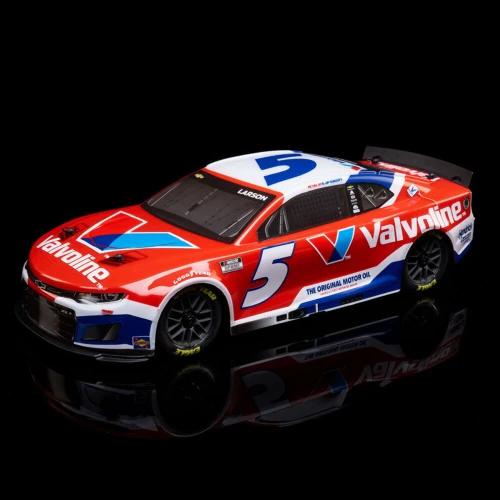 Losi 1/12 NASCAR RC Race Car Kyle Larson No. 5 Valvoline 2025 Chevrolet Camaro ZL1 2S AWD RTR Brushed