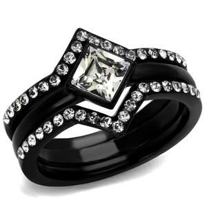 TK2185 - IP Black (Ion Plating) Stainless Steel Ring with Top Grade Crystal in Clear TK2185 - IP Black (Ion Plating) Stainless Steel Ring with Top Grade Crystal in Clear