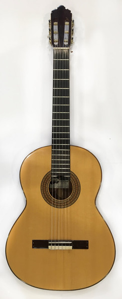 Douglas Mitchell Classical Guitar Made in 1981
