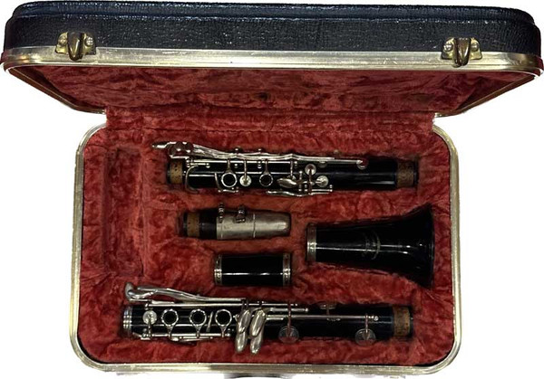 Cambridge student Clarinet Made in England