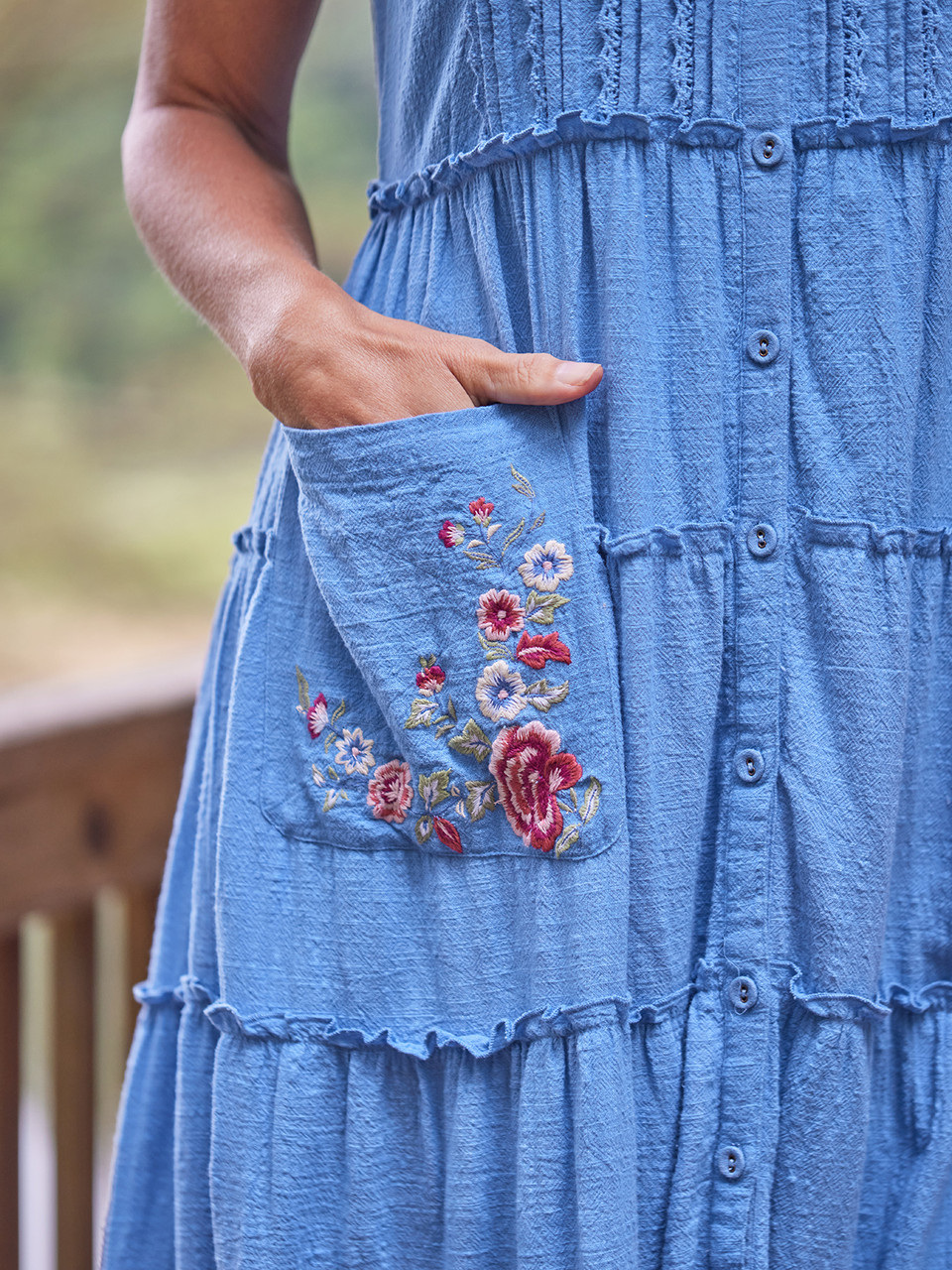 新品タグ付き Prairie Rose Tiered Dress 新品タグ付き Prairie Rose Tiered Dress 新品タグ付き Prairie Rose