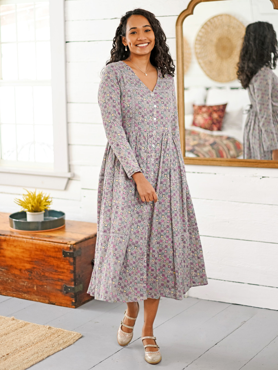 ルルルン(pinkapril) Sweetbriar Prairie Dress - Grey | Shop Beautiful Designs by April