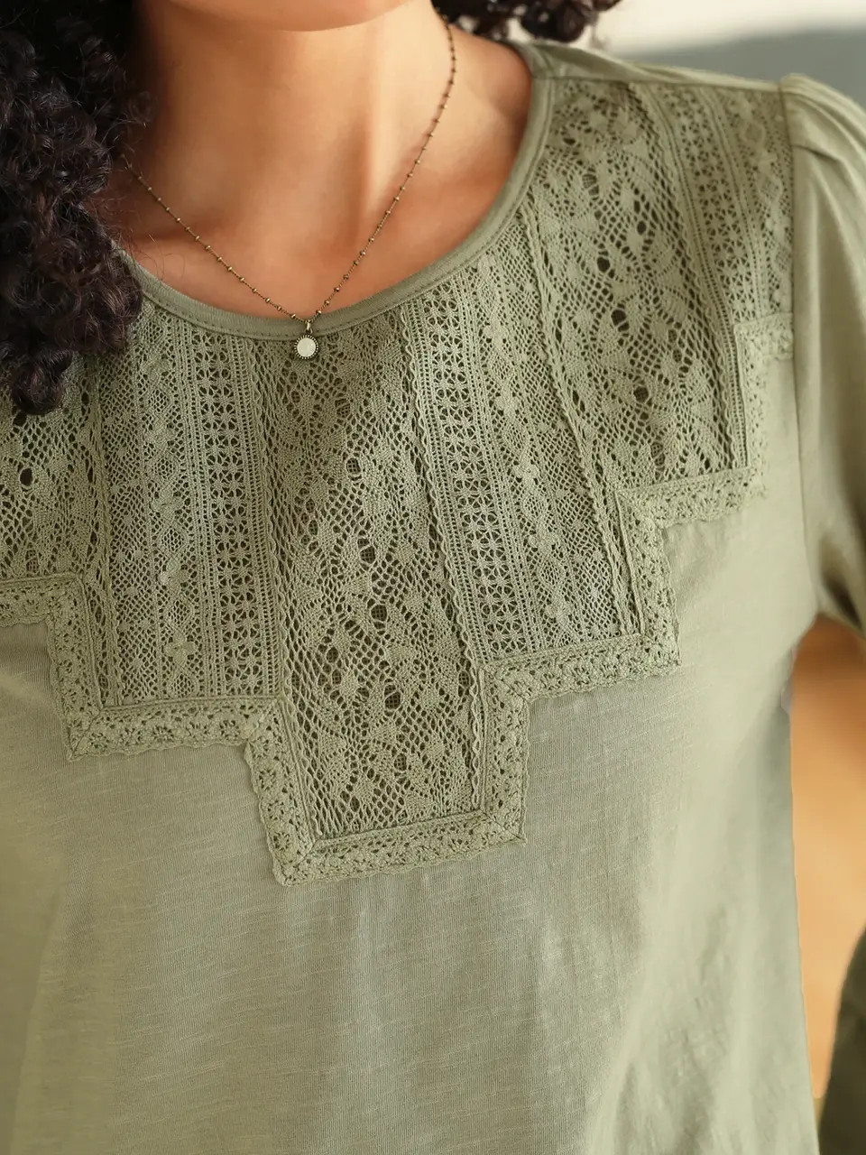Knit Tops & Tees