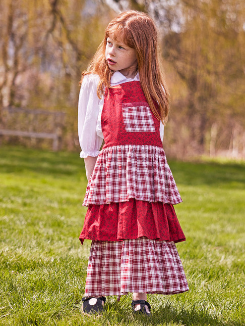 Merry Little Christmas Farmhouse Apron | Shop Beautiful Designs by