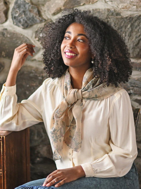 Woodland Sparrow Wool Scarf - Ecru