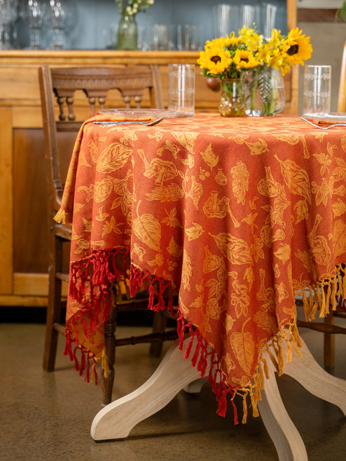Mushroom Jacquard Tablecloth - Gold Rust