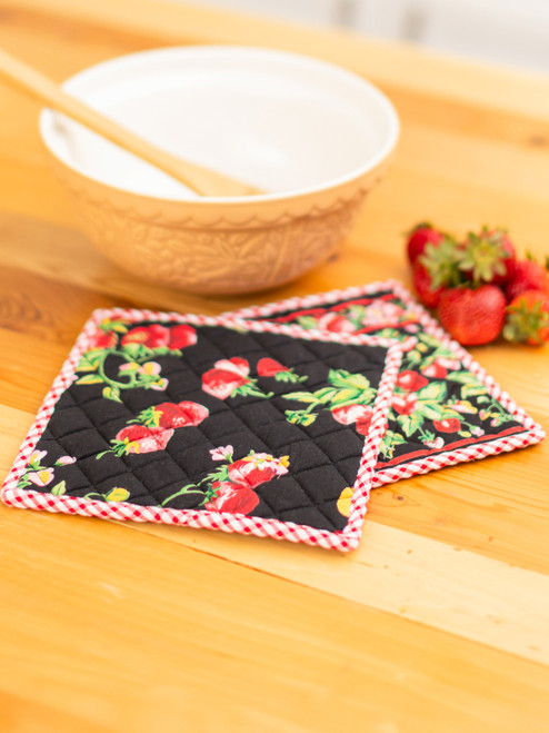 Strawberry Patchwork Potholder Set of 2 - Black