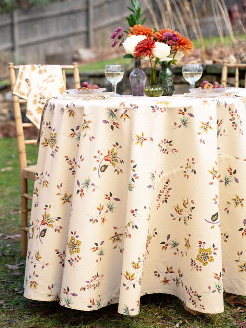 Madeline Round Cloth - Ivory