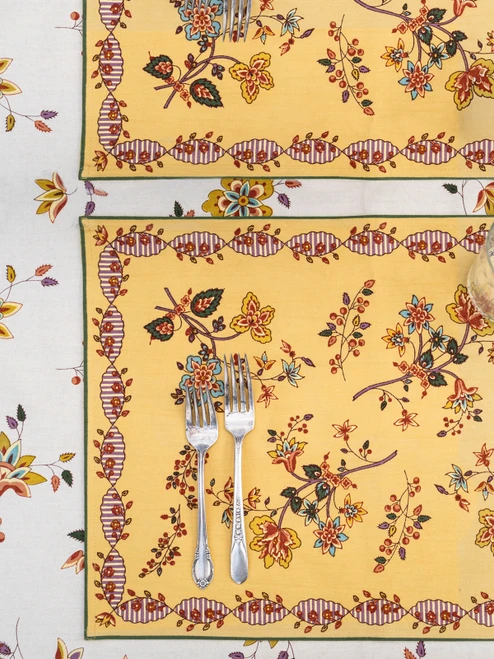Madeline Placemat Set of 4 - Straw