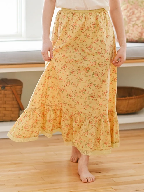 Eden Mulbery Half Slip - Gold