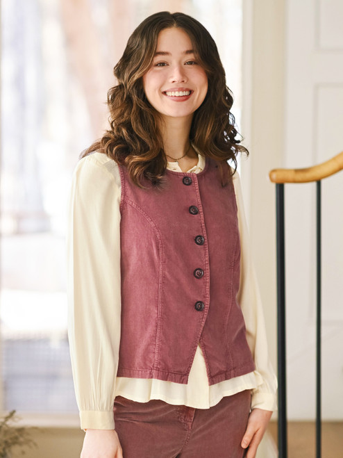 Brooklyn Corduroy Vest - Sunwashed Wine