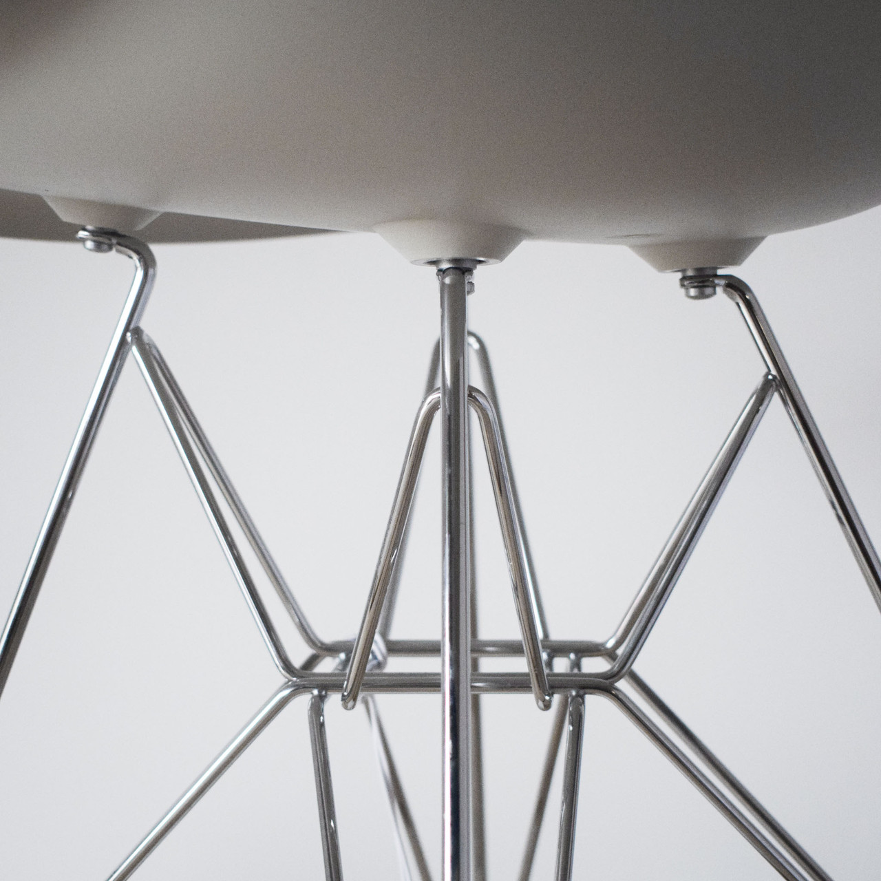 Eames DSR RE Plastic Side Chair Upholstered Seat