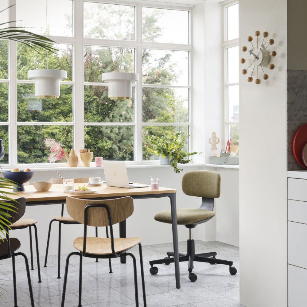 Vitra Nelson Ball Clock | Fast Delivery