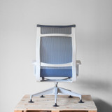 Herman Miller Setu Lounge chair berry blue rear