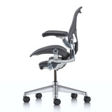 Herman Miller Aeron Size B Carbon executive colour
