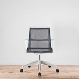 Herman Miller Setu Chair Nightfall / White| Re-Lived