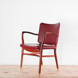 Carl Hansen VLA61 Monarch Chair - Thor Leather| Re-Lived