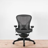 Herman Miller Classic Aeron Size B (medium) Chair - Tuxedo Grey Black Mesh with Graphite Frame and Base | Re-Lived