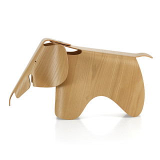 Vitra Eames Elephant Plywood in Chestnut