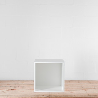 Muuto Stacked -  Medium - White| Re-Lived