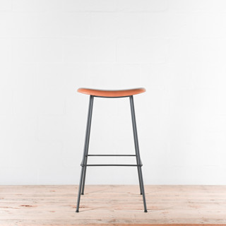 Muuto Fiber Bar Stool with No Back - Upholstered Leather seat | Re-Lived