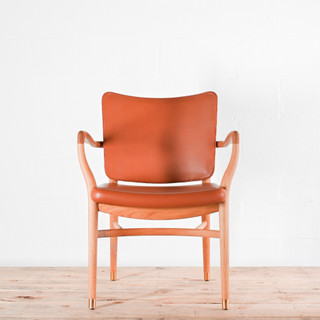 Carl Hansen VLA61 Monarch Chair - Leather| Re-Lived