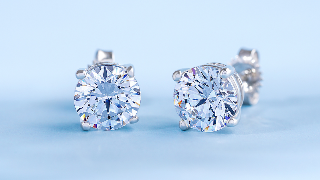 How To Clean Diamond Earrings