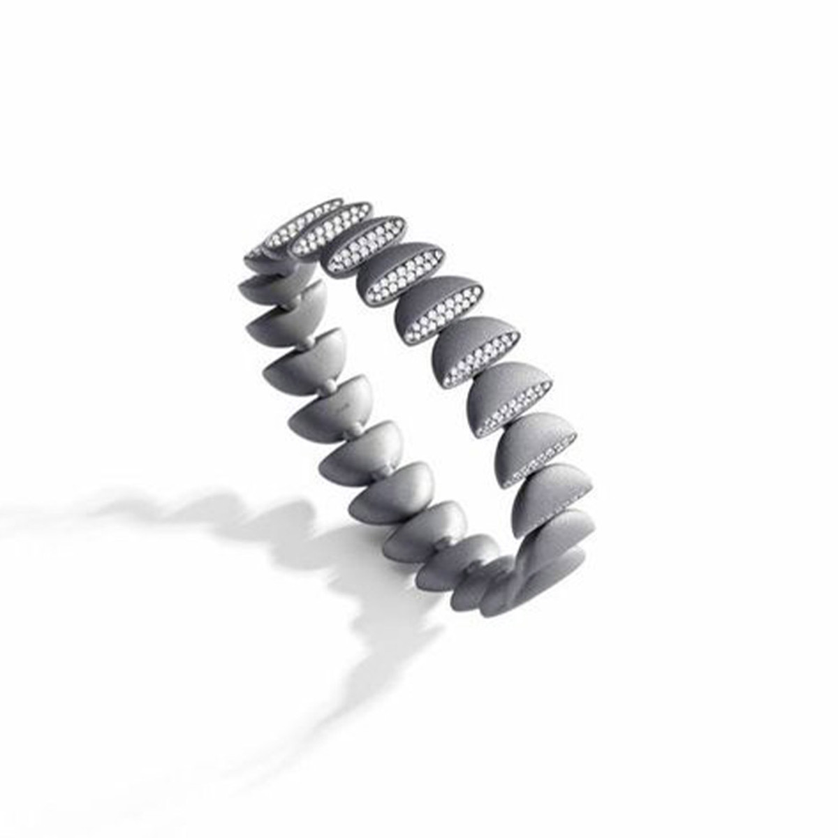 Vhernier Black Titanium Eclisse Endless Diamond Bracelet-53943