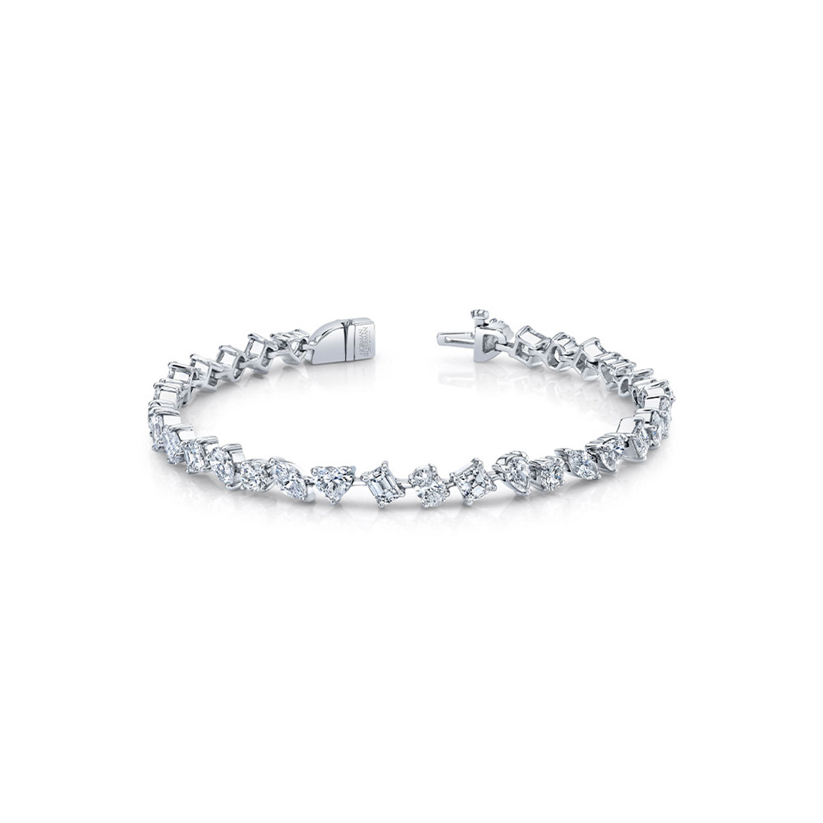 Hyde Park Collection 18K White Gold Diamond Bracelet-34607 Product Image