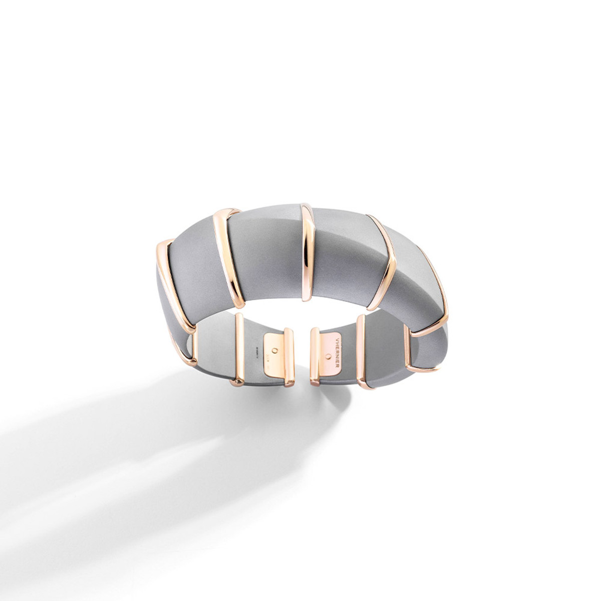 Vhernier 18K Rose Gold and Aluminum Ardis Bracelet-61240