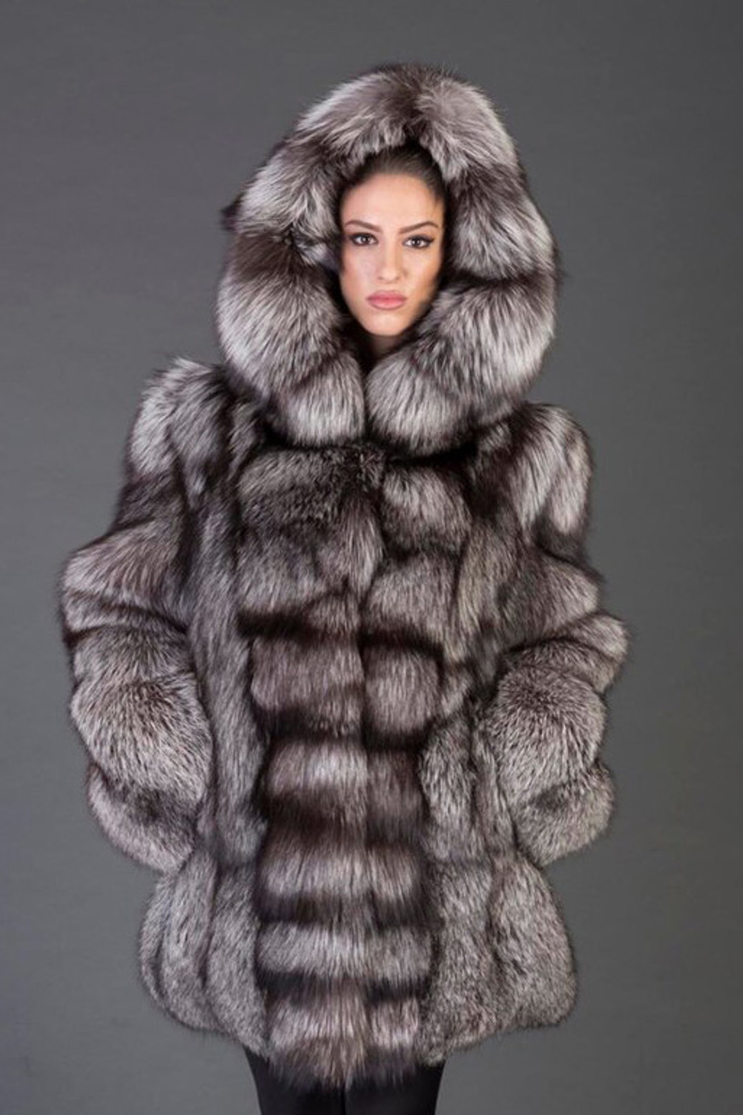 Silver Fox Fur Coat Hooded Rihanna Silver Fox Fur Coat Hooded Rihanna