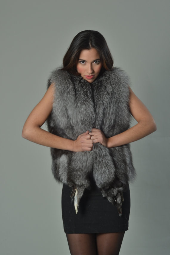 Blue Frost Fox Fur Vest Full Pelt | SKANDINAVIK FUR