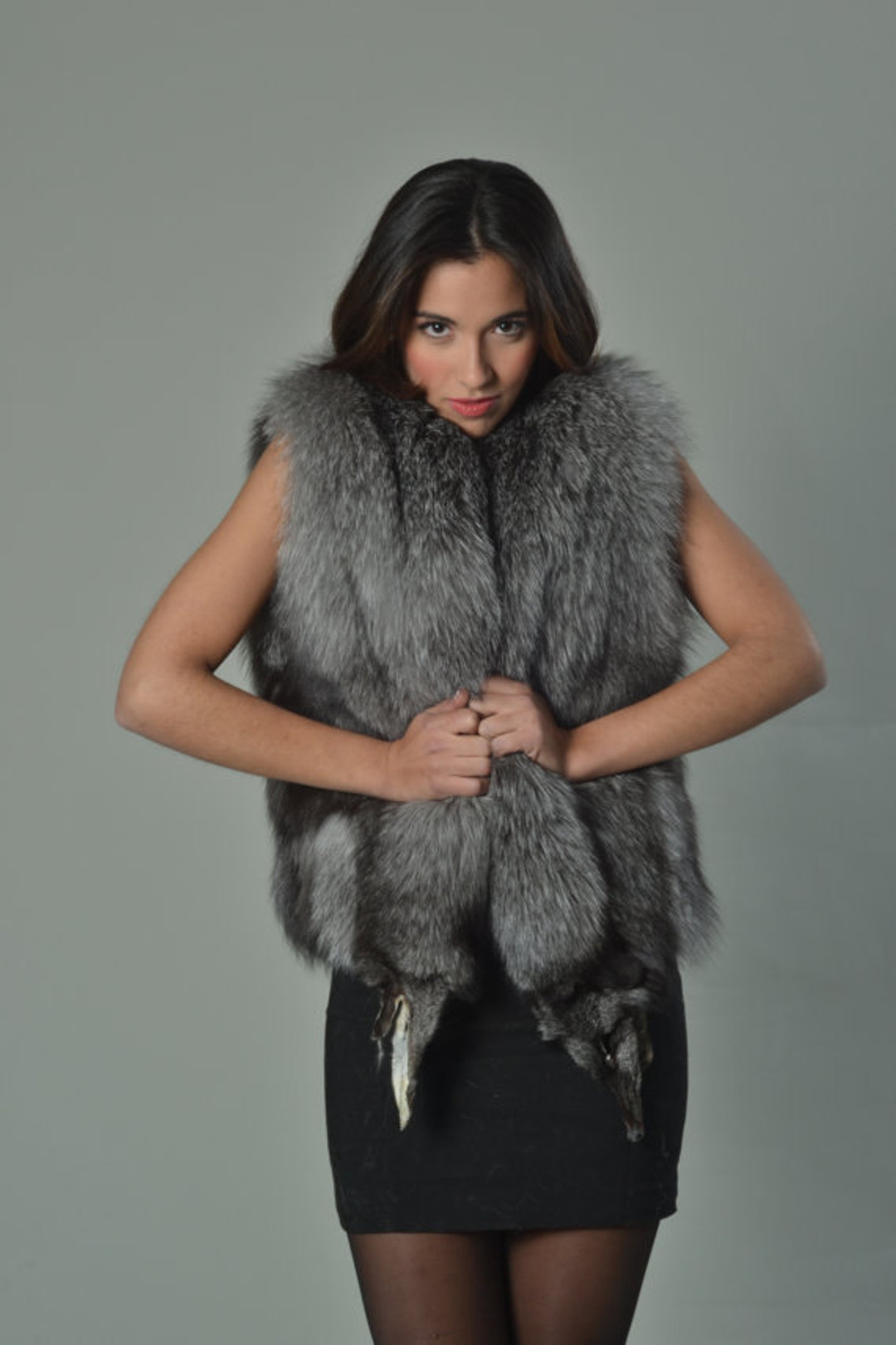 Blue Frost Fox Fur Vest Full Pelt super hot Blue Frost Fox Fur Vest Full Pelt super hot
