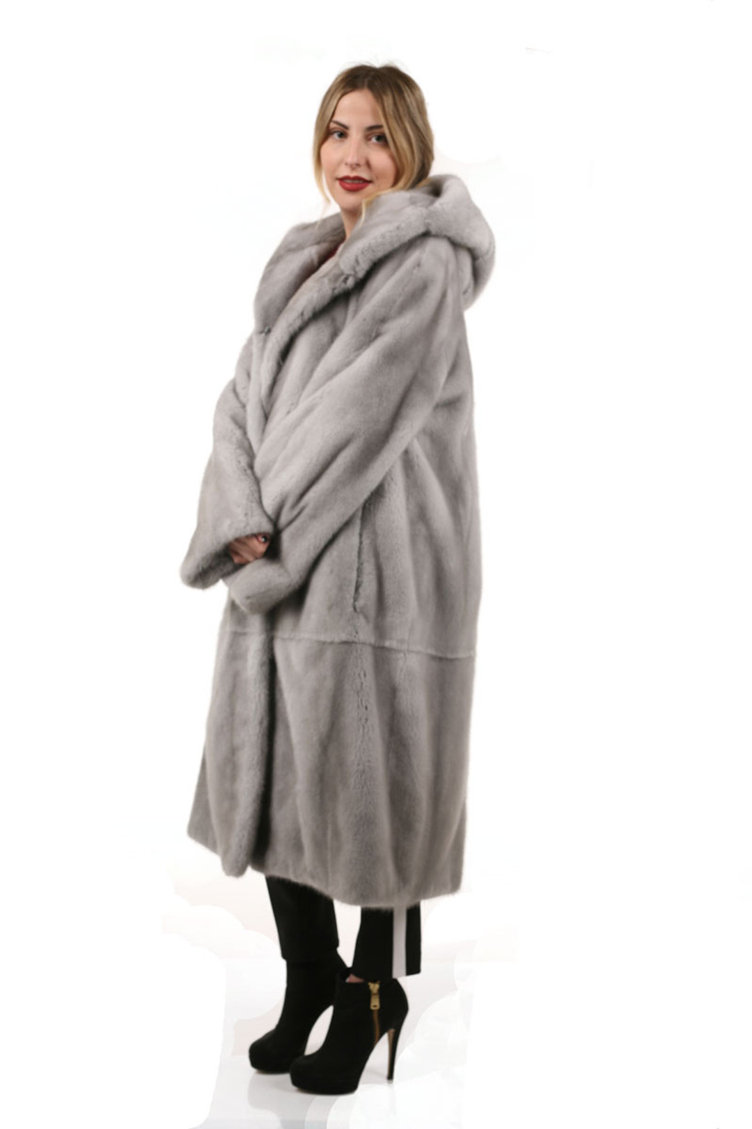 Sapphire Hooded Mink Fur Coat Sapphire Hooded Mink Fur Coat