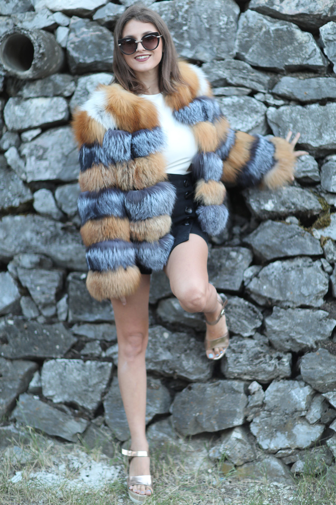 Multicolor Fox Fur Coat Low Cut Multicolor Fox Fur Coat Low Cut